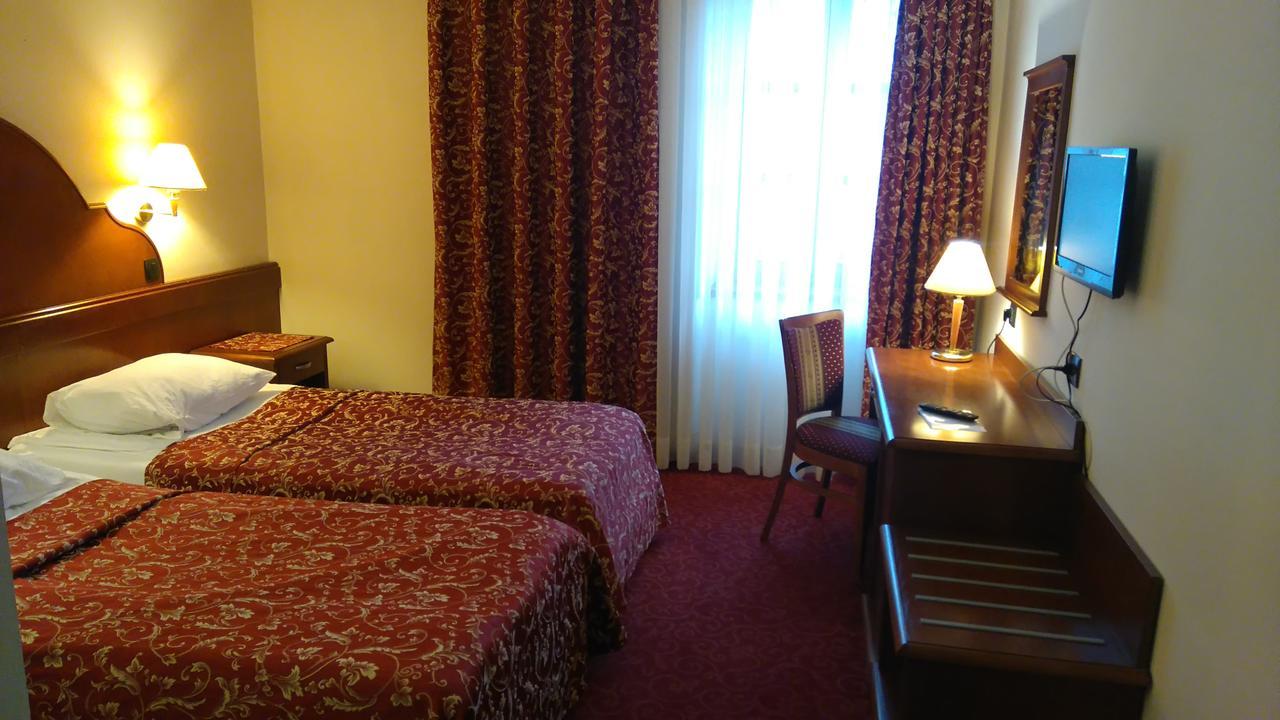 Hotel Amalia Ludbreg Exterior foto
